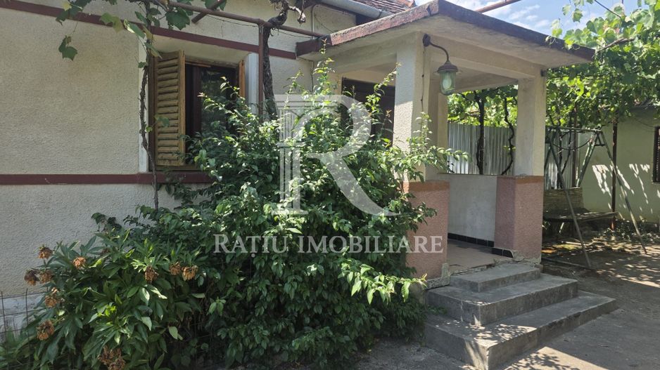 Casa de vânzare cu teren generos | Sumugiu | Bihor - Poză 4