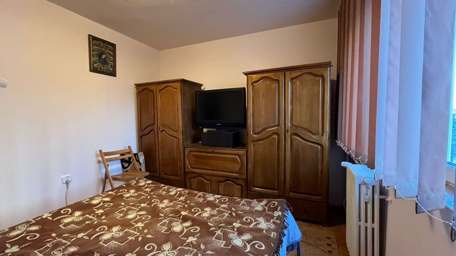 Apartament cu 3 camere de vanzare in zona Rogerius, Oradea - Poză 6