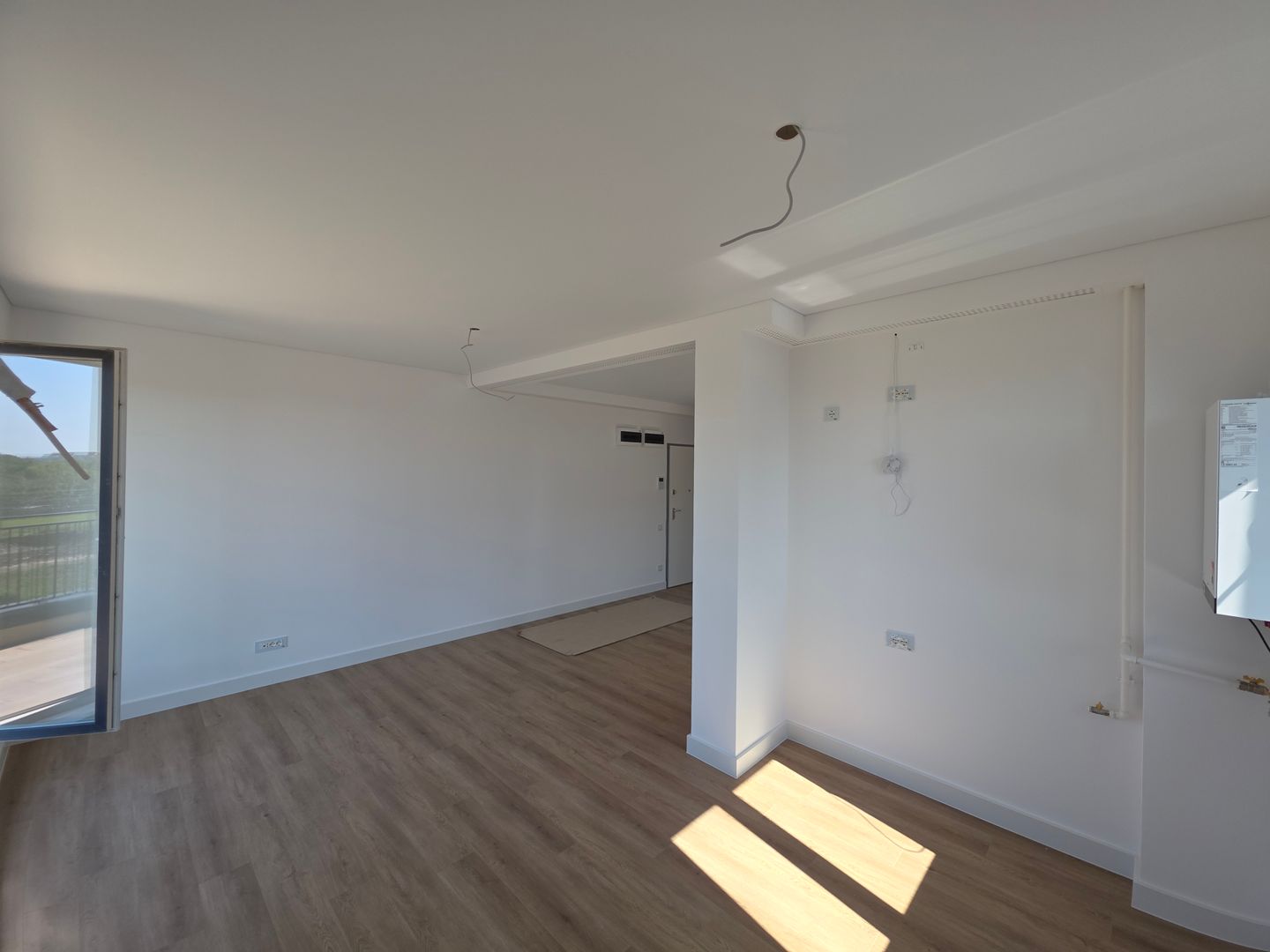 Apartament cu 2 camere în București, Pipera, România - Poză 1