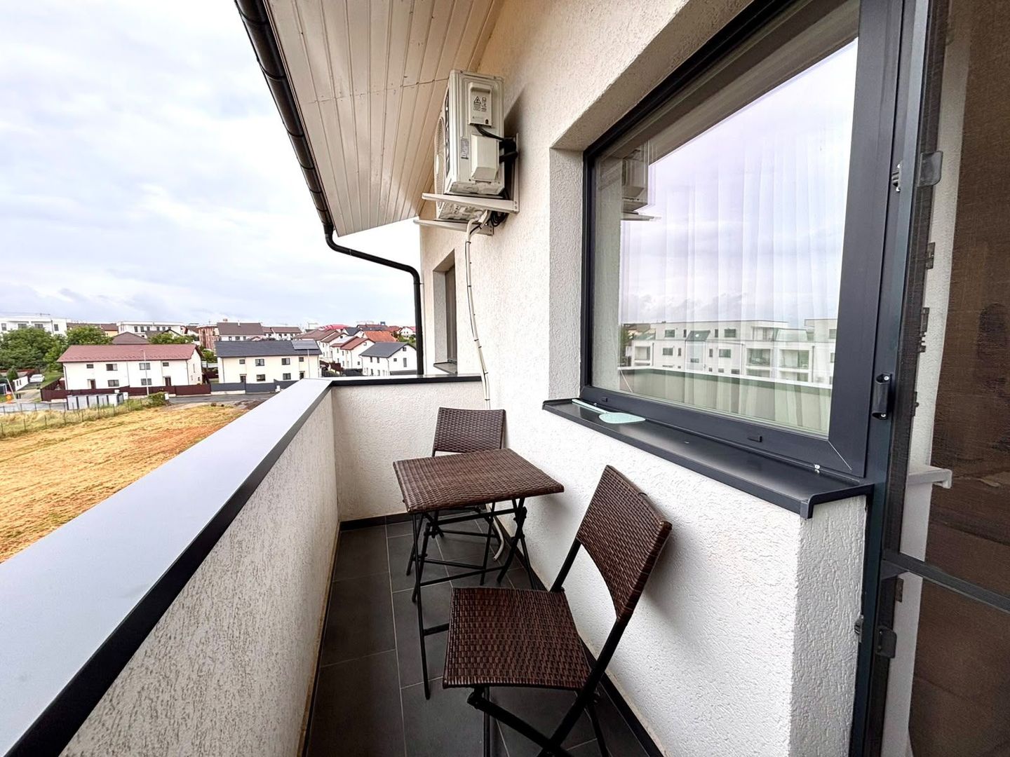 Apartament modern cu 2 camere în Șelimbăr - Poză 11