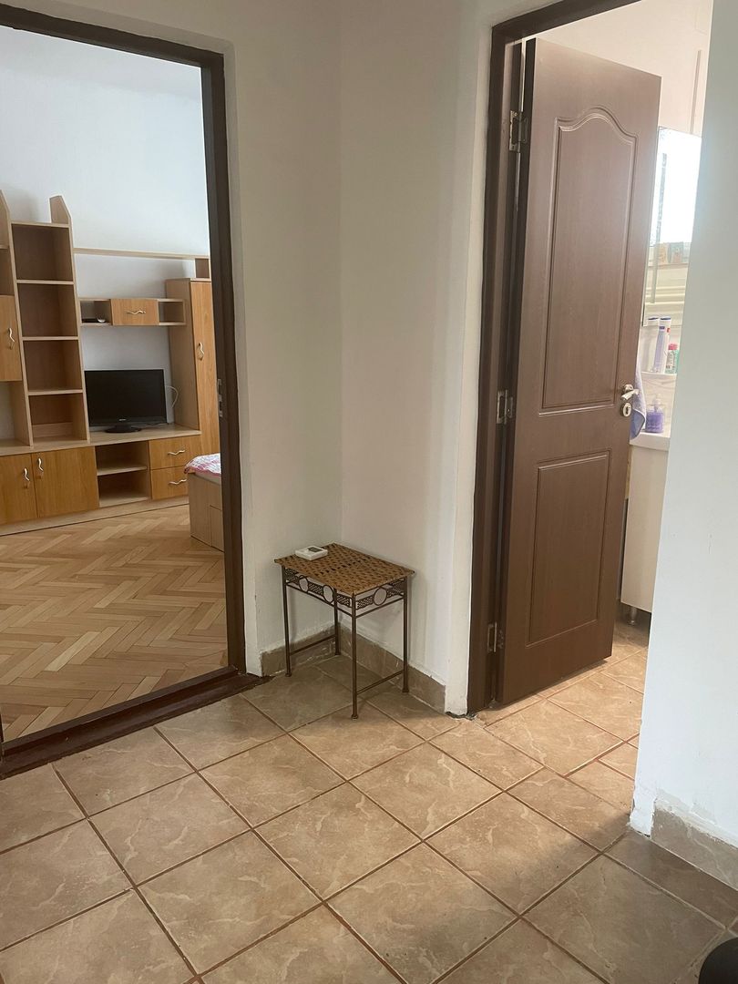 Apartament 2 Camere Decomandat | Central |  The Office | Parcare Inclusă - Poză 6