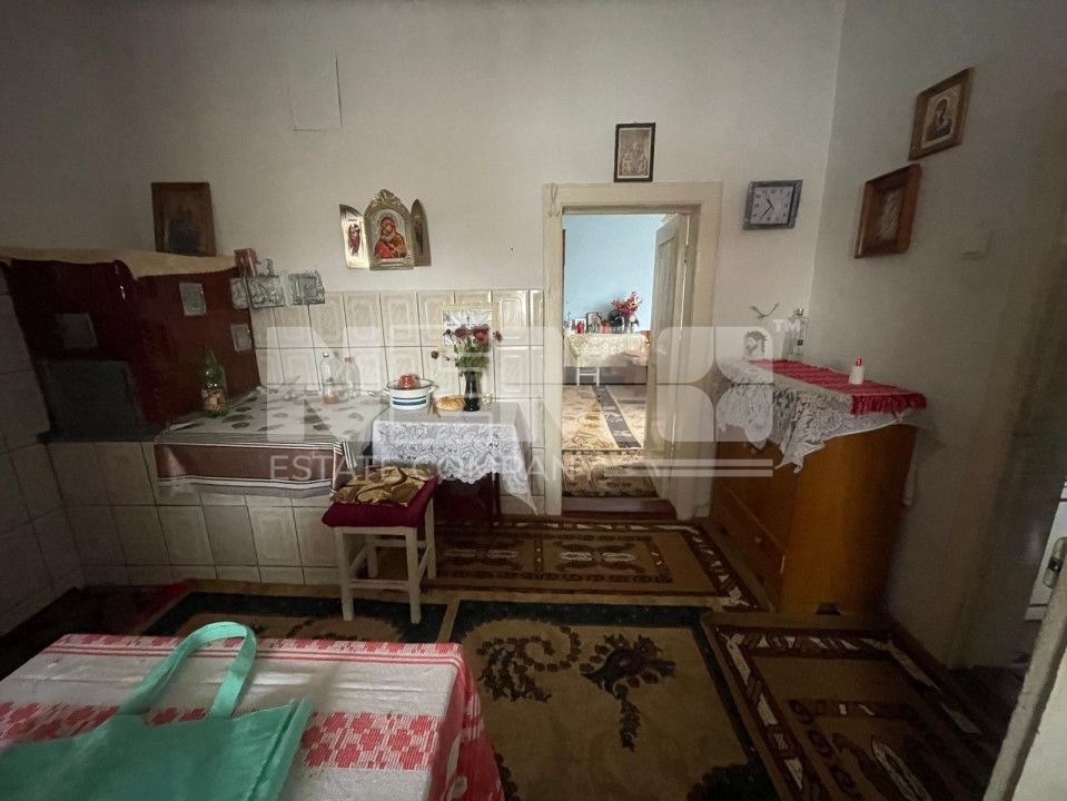 Apartament la casa cu 4 camere | 89.000 euro - Poză 3