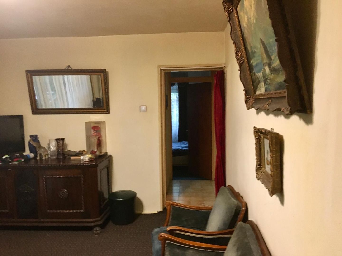 DE VÂNZARE- 2 camere decomandat - etajul 1/4 - Văcărești - Poză 2