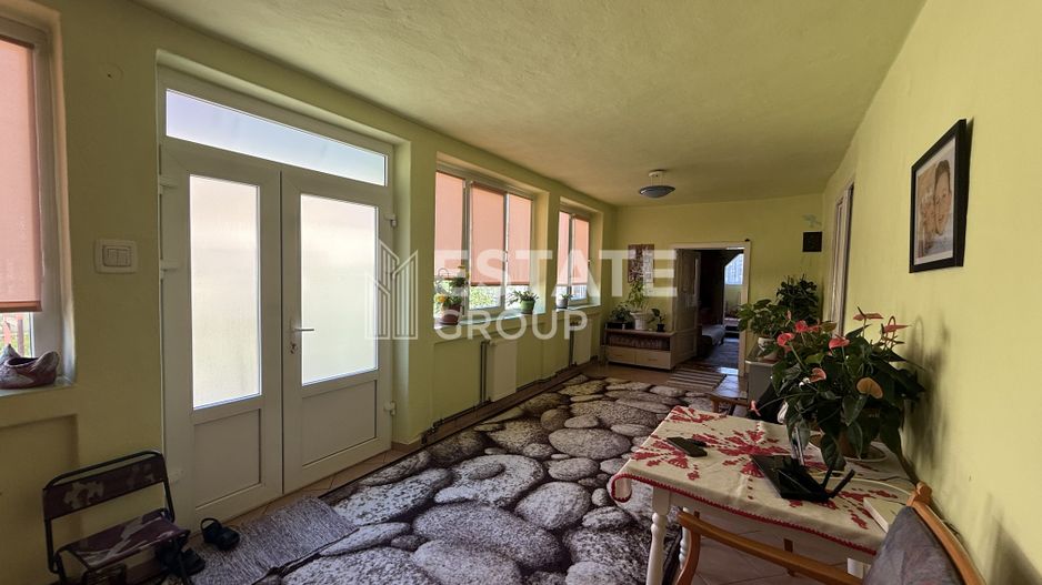Casa Sandrei , teren 1414 mp, strada asfaltata - Poză 4
