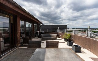 Chirie, apartament, 4 camere, strada Mihai Eminescu, Centru - Poză 1