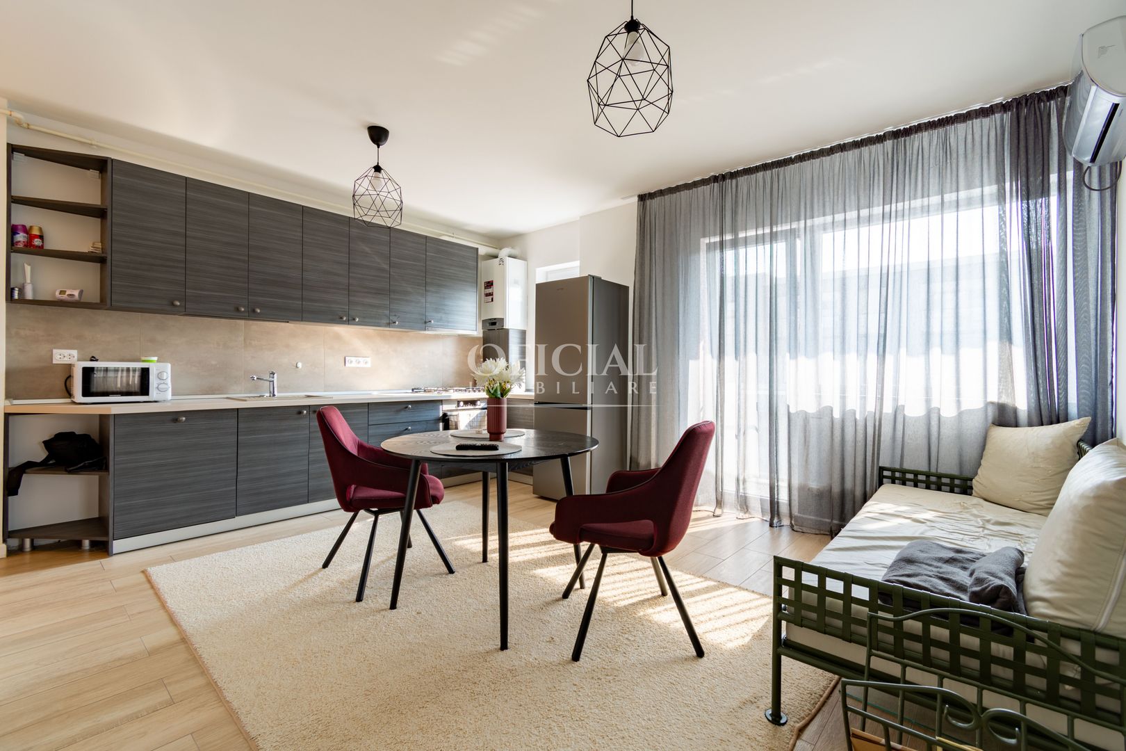 Apartament 3 Camere | La Cheie | AC | Zona VIVO Metro - Poză 1