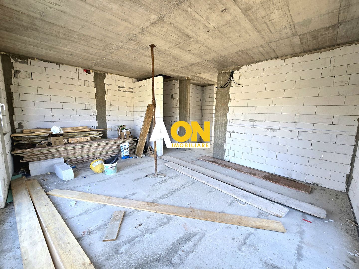 Casă Individuală, 510mp Teren, Zona Alba - Micești - Poză 13