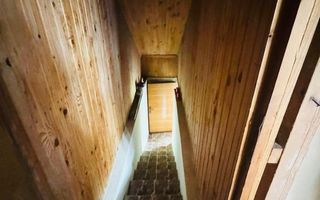 De vânzare – casă situată pe strada Nicolae Iorga - Poză 17