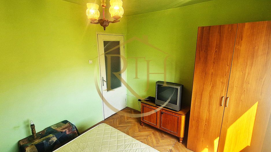 Apartament cu 2 camere de vânzare – Zona Olimpia, Timișoara - Poză 3