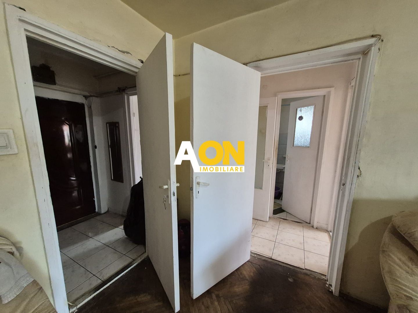 Apartament 2 Camere, Decomandat, 47 mp, Et. 7, Zona Cetate - Poză 3