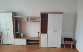 Apartament de închiriat, 2 camere, etaj 6/9, vedere la Parcul Voievozilor, cartierul Alexandru cel Bun, Iași - Poză 1