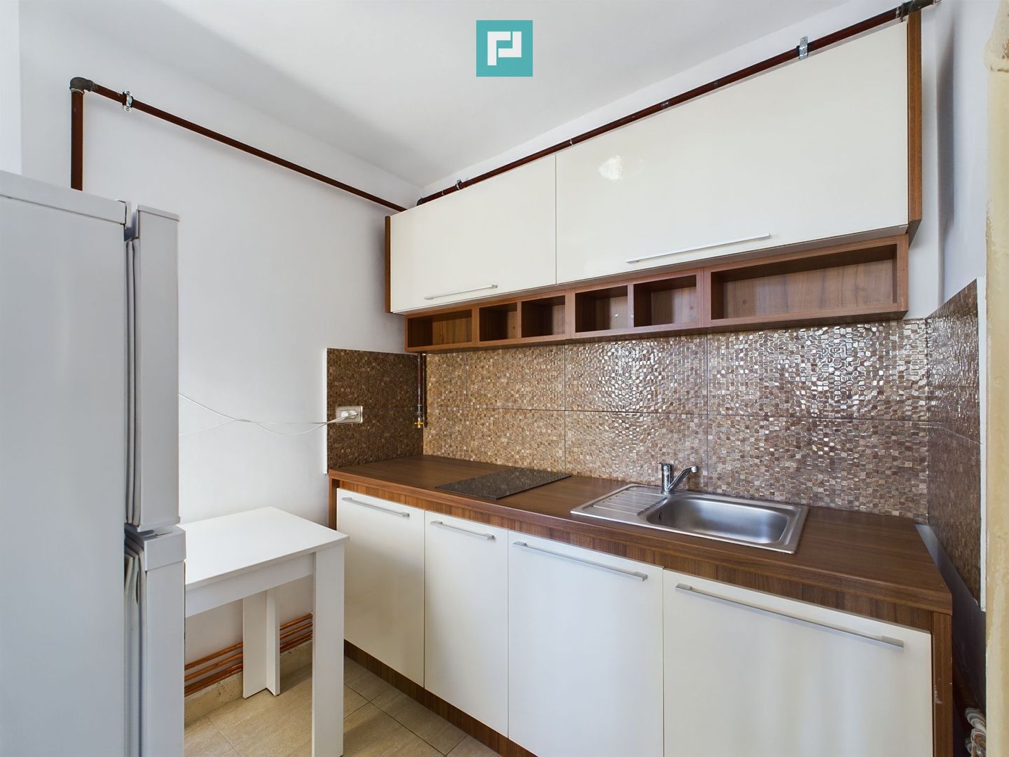 Apartament cu o cameră în zona Spitalului Județean - Poză 7