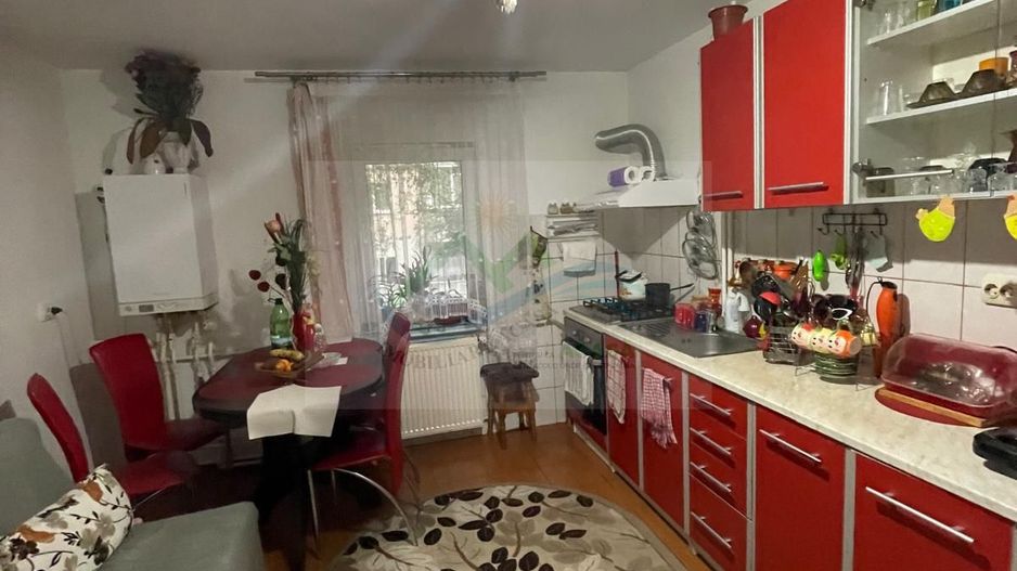 Apartament 2 camere decomandat - Poză 6