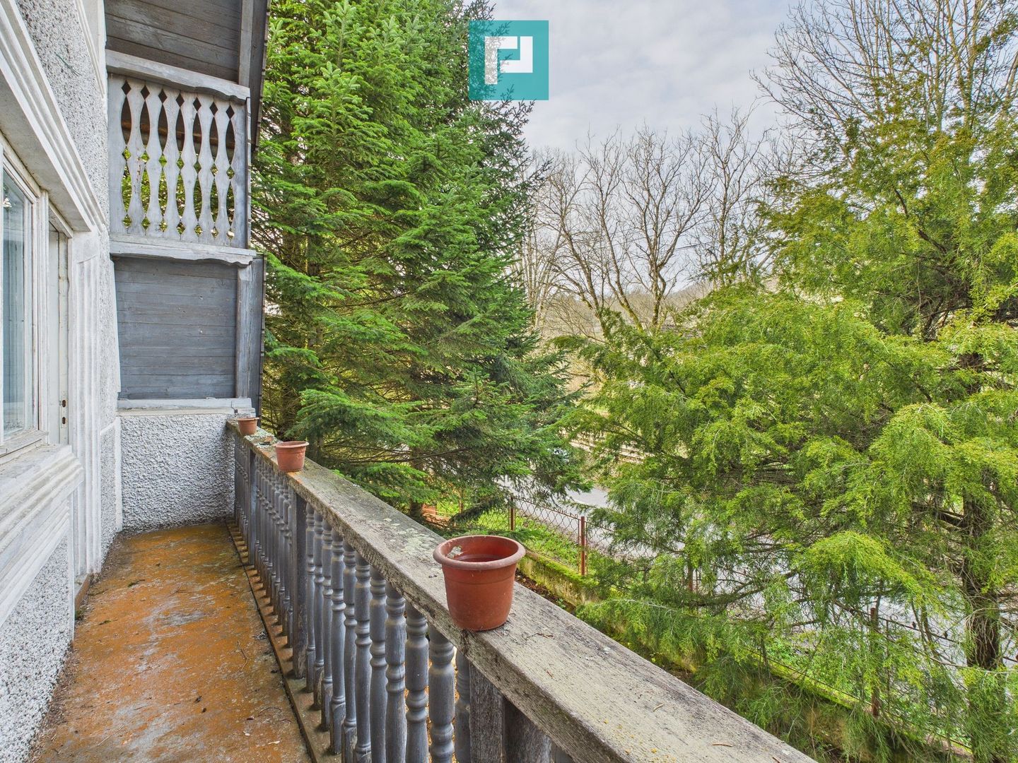 Casă P+E+M cu teren 8163 mp – Roşia Nouă (Petriş) - Poză 9