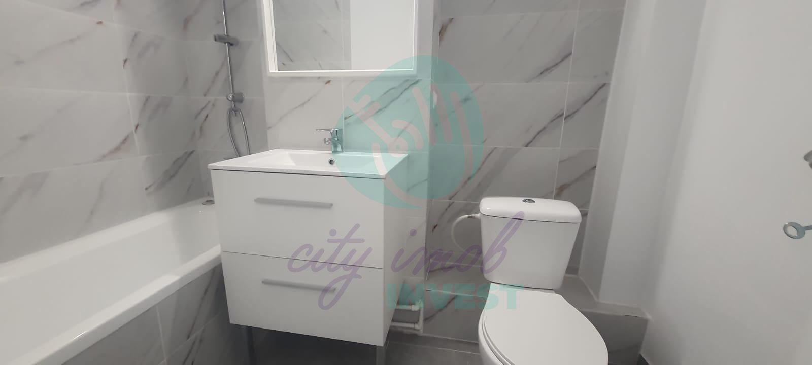 2 camere Oltenitei-Piata Sudului- IN CURS DE RENOVARE COMPLETA - Poză 2