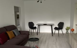 Apartament 2 camere renovat Astra Brasov - Poză 5