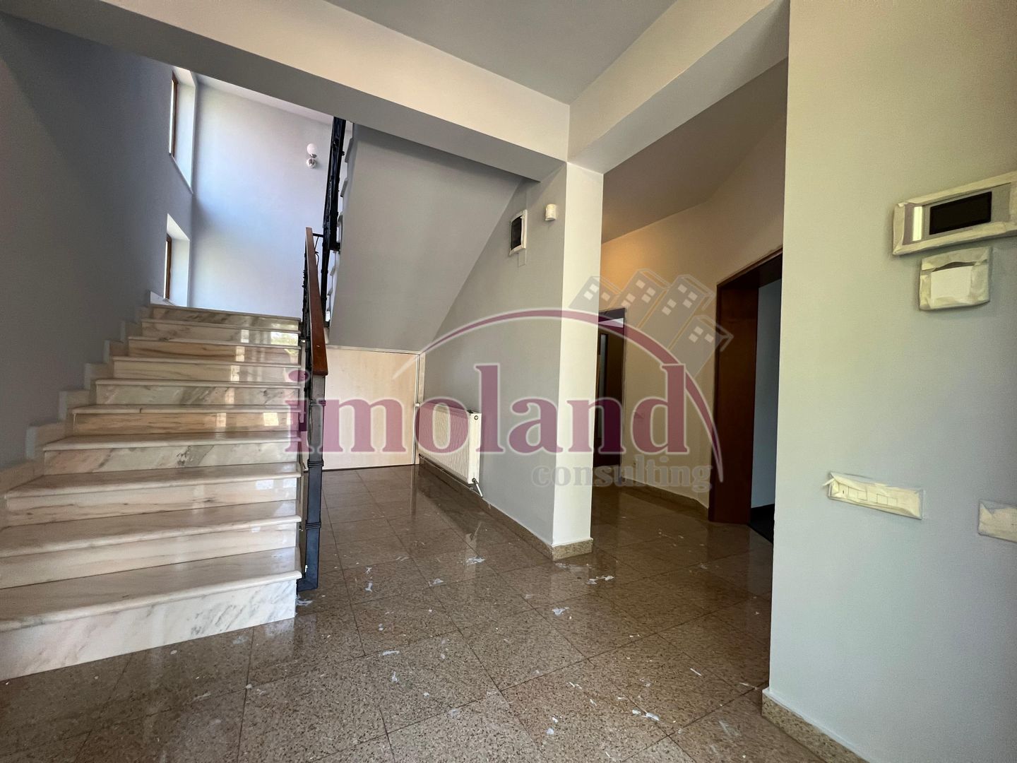 Inchiriere - vila - 6 camere - Parc Bazilescu-Bucurestii Noi - Poză 6