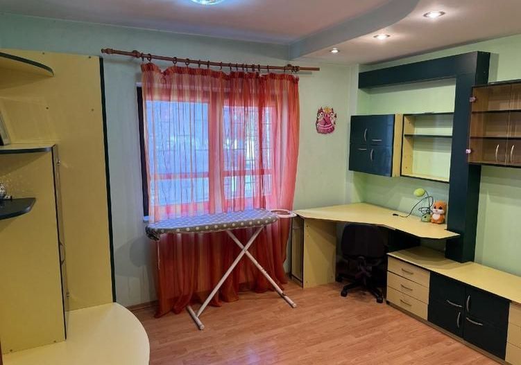 Apartament 3 camere de inchiriat, centrala proprie, Drumul Sarii - Poză 12