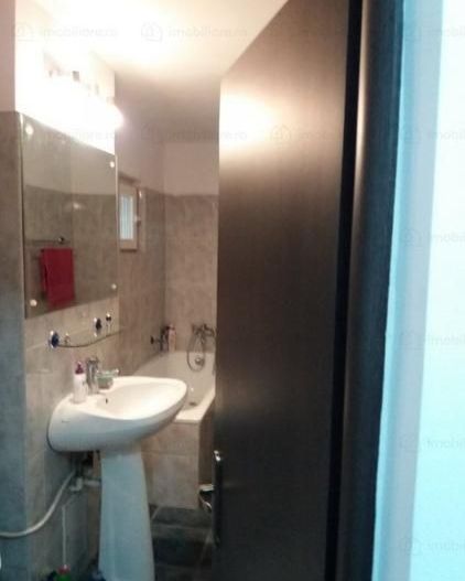 BRASADAS Inchirieriaza DUPLEX 5 camere BD. UNIRII - Poză 6