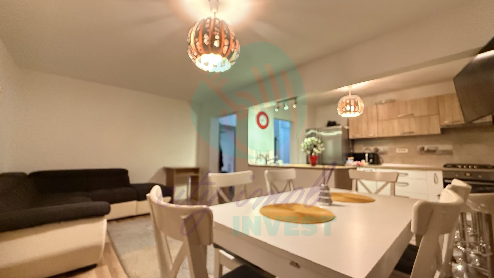 4 camere renovate, balcon generos, 4 min Metrou Obor - Poză 8