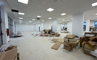 Spatiu comercial 425  mp / 12 locuri de PARCARE - Poză 4