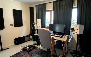 Locuinta spatioasa in triplex - Poză 24