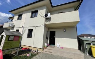 Duplex elegant cu 5 camere, 2 bai, curte in Cristian - Poză 1