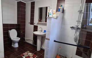 De vanzare casa cu etaj. Zona Industriala. 175.000€ - Poză 4