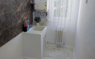 Vând apartament 2 camere - Poză 2