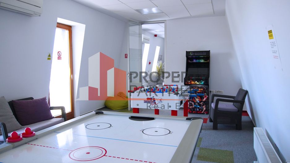 Spatiu modern pentru birouri - 741.54 mp  - Universitate - Poză 14