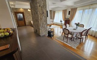 Casă deosebită, cu 5 camere, cu teren de 1132 mp – Cisnădioara - Poză 6