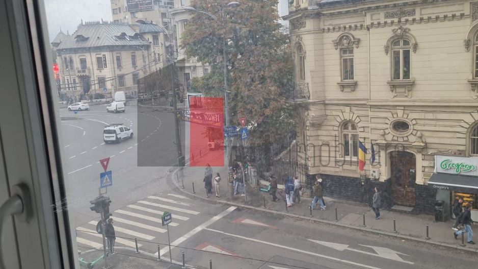 APARTAMENT 3 CAMERE -PIATA ROMANA - Poză 11