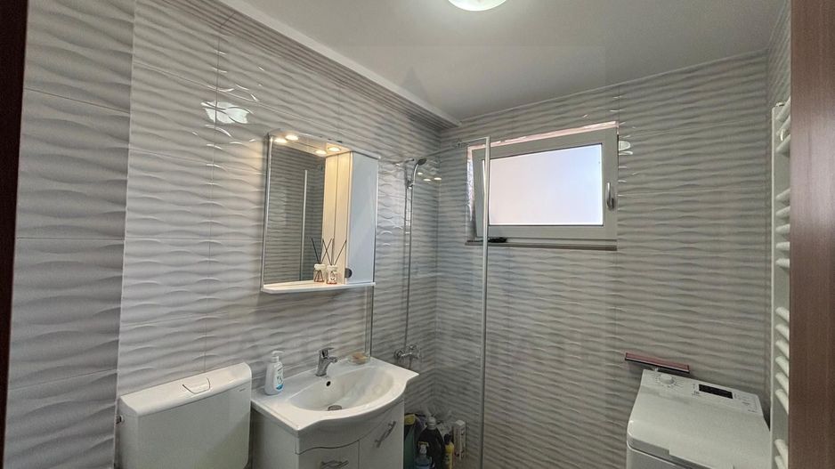 Apartament impecabil 69,5mp 3 camere  2 băi etaj 1 cu loc de parcare - Poză 20