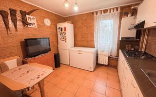 Apartament 3 camere, semidecomandat, Tatarasi, Iasi - Poză 1