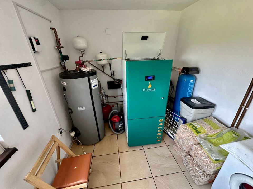 Pensiune de vânzare în Bobu, Scoarța - sau schimb cu apartament Timisoara  - Poză 27