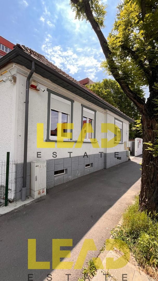 Casa renovata complet! 210 mp utili pe teren de 548 mp! - Poză 7