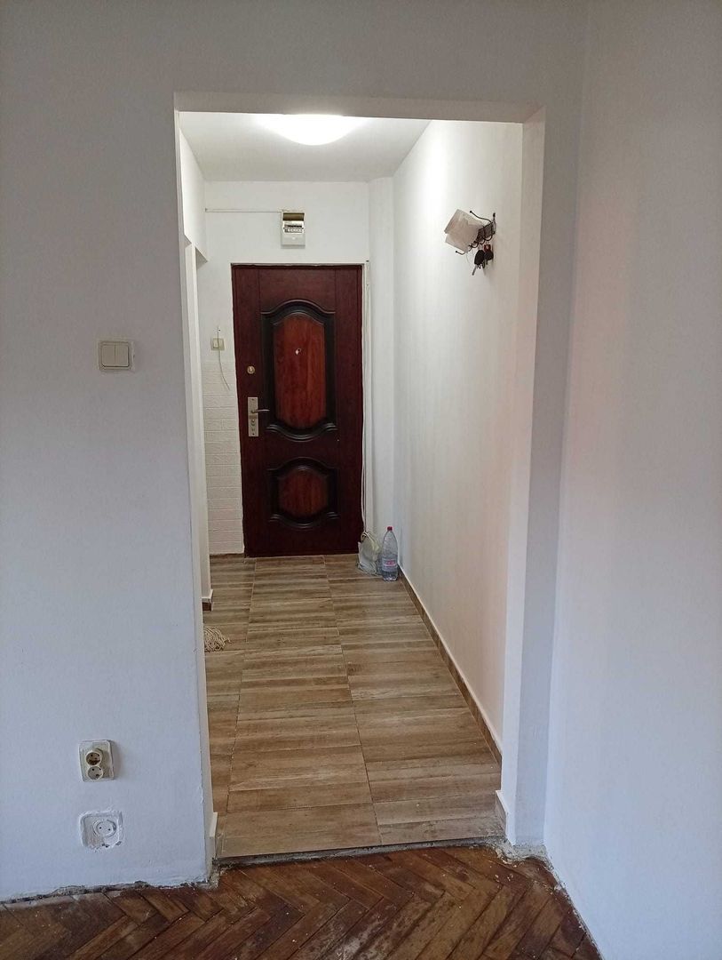 BRASADAS vinde ap 2 cam etaj 3/4 in Solidaritatii. - Poză 5