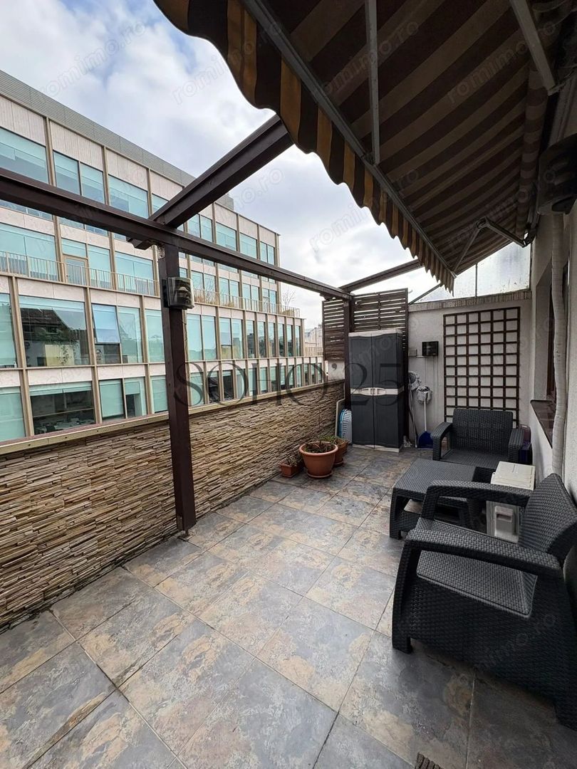 Universitate   Apartament 3 camere, terasă 18 mp, boxă mare 48 mp, mobilat complet - Poză 1