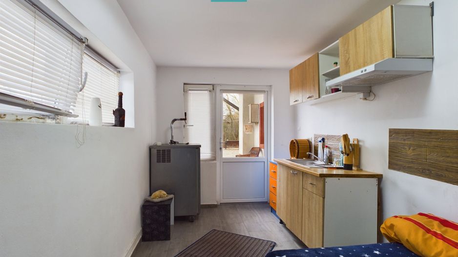 Proprietate imobiliară cu potențial extraordinar! - Poză 21