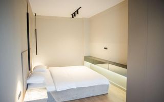Vânzare apartament 2 camere, predare la cheie, zona Opera Nationala - Poză 4