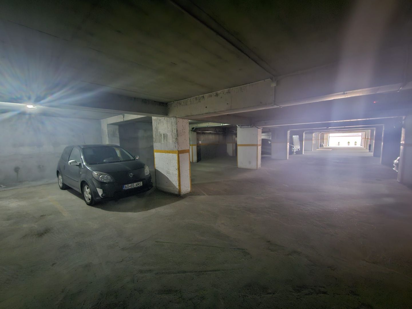 Apartament 2 camere, bloc 2010, garaj, zona Nord - Poză 18