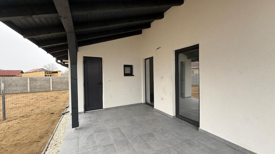 Duplex pe parter – compartimentare excelentă, teren generos. - Poză 9