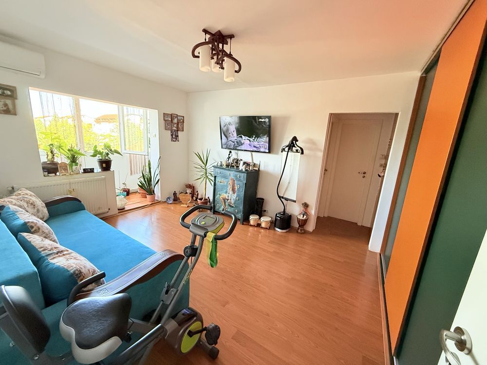 Ap 2 cam  Lipovei centrala proprie -bloc izolat - Poză 1