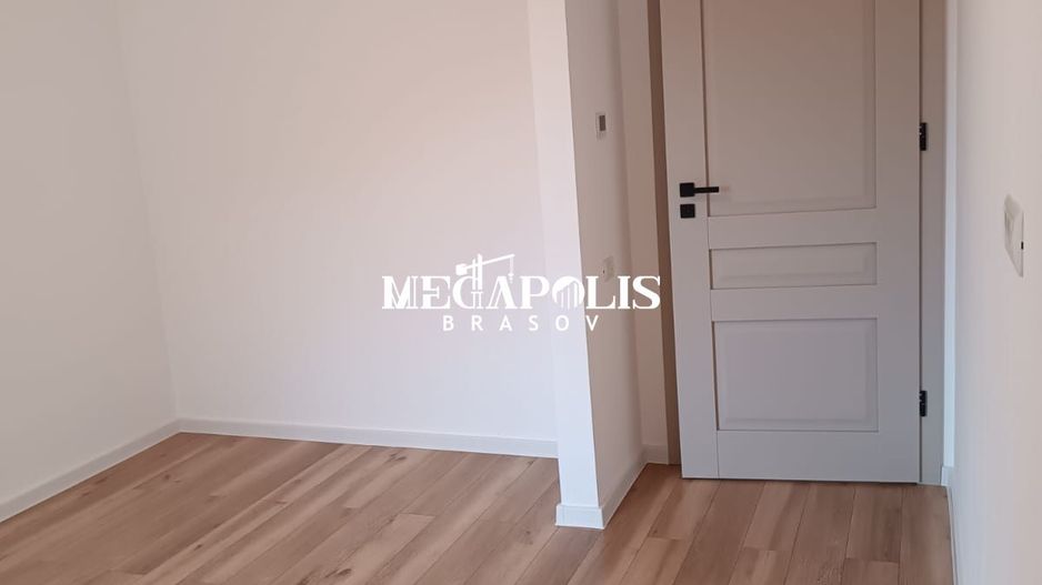 Vanzare Casa pe Parter  4 Camere  Brașov în Cartierul izvor - Poză 6