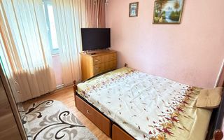 3 Camere Semidecomndat- Mobilat si Utilat- zona Alexandru Cel Bun - Poză 2