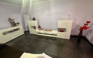 APARTAMENT DE VÂNZARE, 3 CAMERE, în CARANSEBEȘ, JUD. CARAȘ-SEVERIN - Poză 1