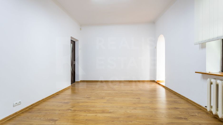 Vânzare, spațiu de birouri, 236 mp, strada București, Centru - Poză 11