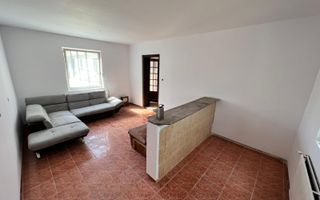 Casa individuala foarte spatioasa cu teren de 1850 mp | Sanandrei - Poză 1