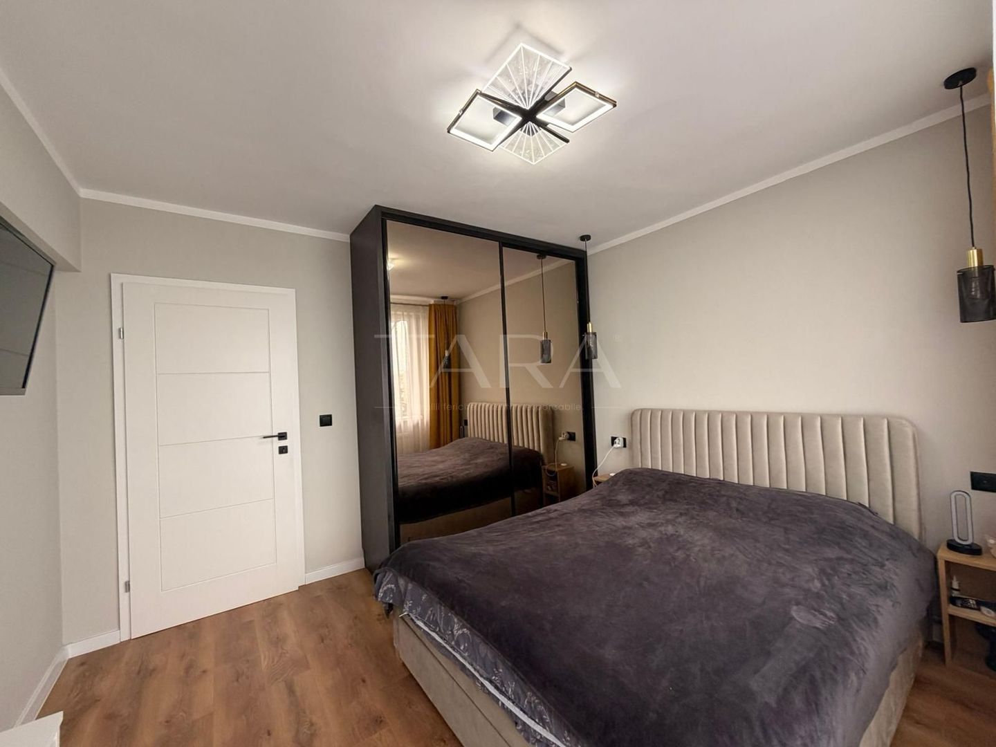 Apartament de închiriat în Gheorgheni, zona Transylvania College - Poză 9