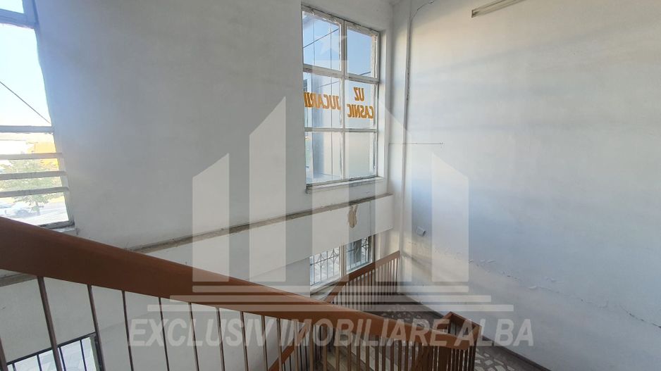 Spatiu comercial suprafata mare de inchiriat, Ultracentral - Poză 9